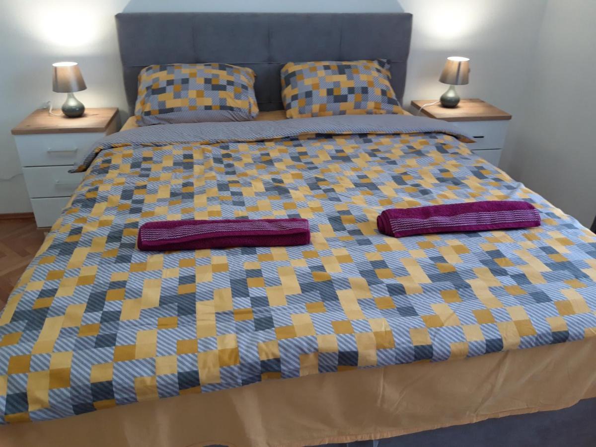 Appartement Stan Na Dan Simikic à Bijeljina Extérieur photo